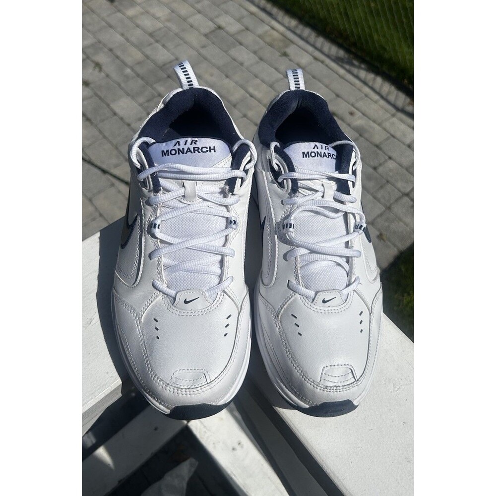 Size 10 - Nike Air Monarch IV 4E Wide White (Read Description)